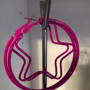 Vintage 80s star pierced earring